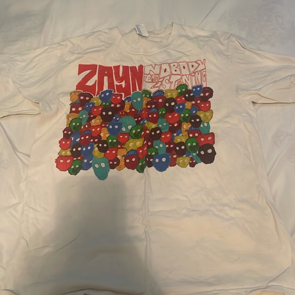 Zayn nobody is listening shirt